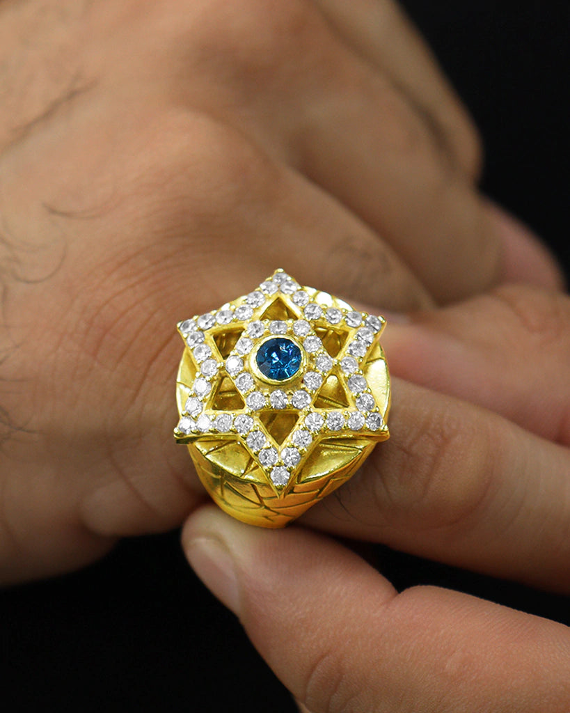 DEDEIRA: ESTRELA DE DAVI CRAVEJADA COM PEDRA